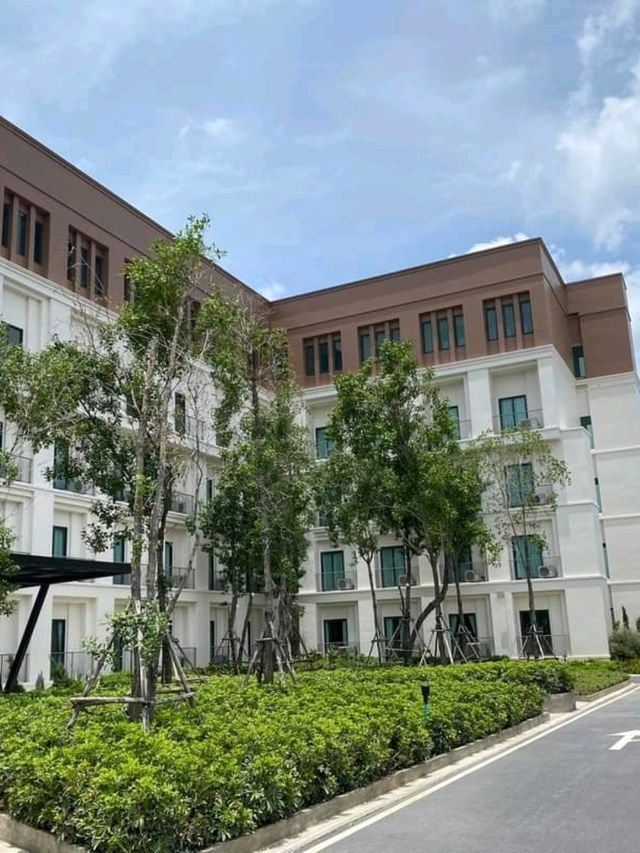 ที่พักสวยอ่างทอง Suphorn Grand Hotel