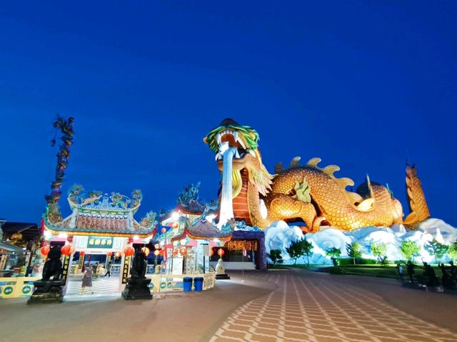 อุทยานมังกรสวรรค์ สุพรรณบุรี