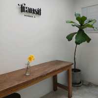 Transit Number 8 คาเฟ่เชียงใหม่ที่ต้องลอง