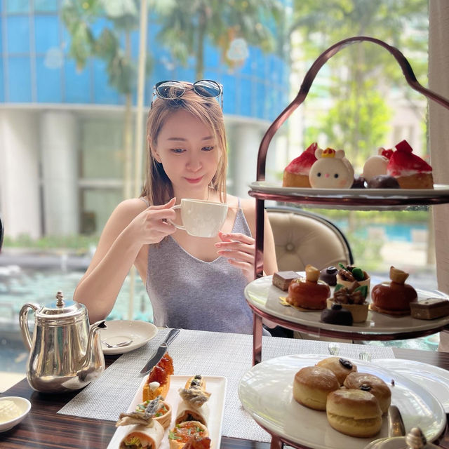 Luxuious Weekend getaway at The St Regis 5 ⭐️ 
