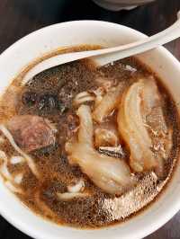 🚩台北美食探店🥢張家清真黃牛肉麵館50年老店傳統的好滋味👍