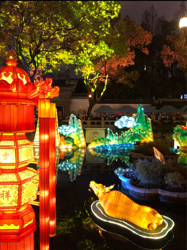 Year of the Ox at Shanghai Yuyuan Lantern Festival 🇨🇳