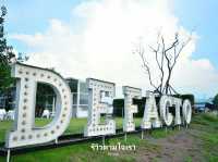 คาเฟ่คุมโทนขาวเขียวบรรยากาศร่มรื่น