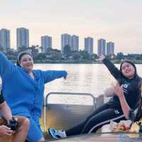 ชมวิว ทะเลสาบ เมืองทอง ดู Sunset