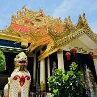 keen to see Burmese Buddhist temple in Penang