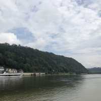 Passau 캐슬보고 도나우 강에서 칵테일 한잔