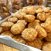 ไปเดินตลาดสามชุกหาของอร่อยกินกัน !!!