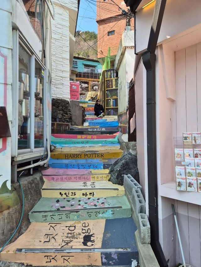 Colourful Gamcheon Cultural Village 🇰🇷