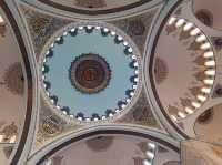 Çamlıca Camii 恰姆勒加清真寺🕌- 土耳其伊斯坦布爾最大最美的清真寺，適合打卡拍照📸