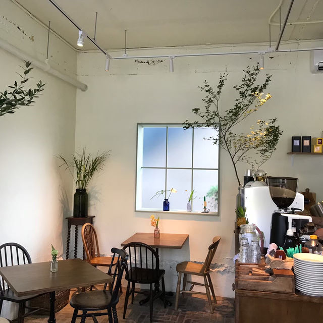植物に癒されるヘリダンキルブランチカフェ
