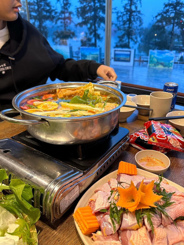 เดินเล่นใจกลางเมืองซาปา🇻🇳ของกินเพียบ