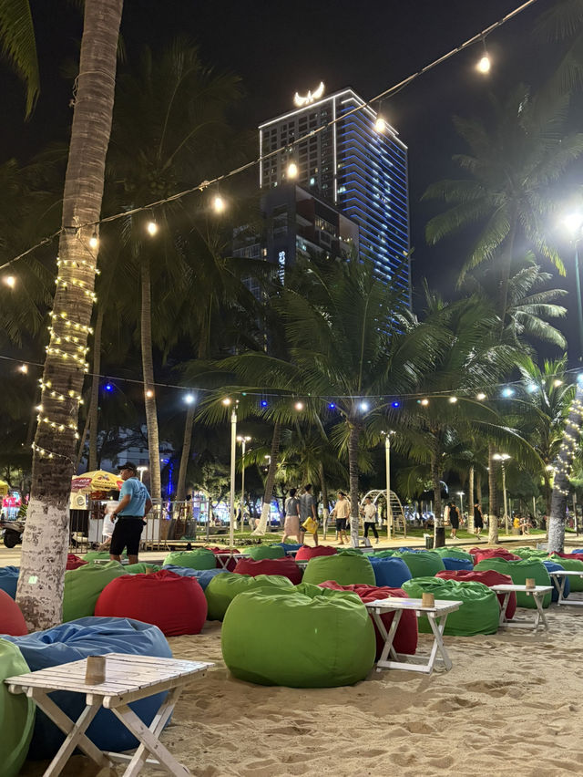 나트랑 술집, 블루씨비치 bluesea beach