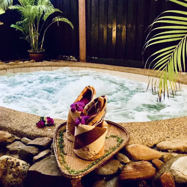 Mineral-rich Hot Springs in Langkawi 🇲🇾