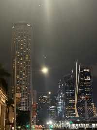 🇸🇬 Singapore’s Cityscape: A Dazzling Nighttime Spectacle