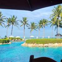 โรงแรมหรู สระว่ายน้ำสวย 🌊🏨