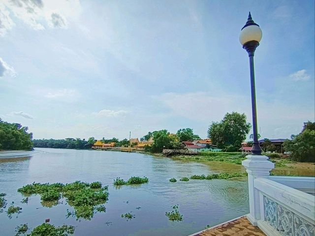 สถูปพระเจ้าตากสิน จ.ฉะเชิงเทรา