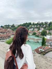 瑞士🇨🇭伯爾尼Bern｜愛因斯坦故居🏡超美中世紀建築🏰在大街上的熊公園🐻