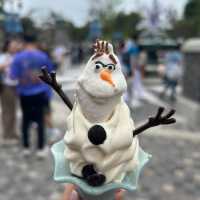 【2024年保存版】香港ディズニーランド完全攻略！待ち時間30分以下＆アナ雪エリアの魅力を徹底解説