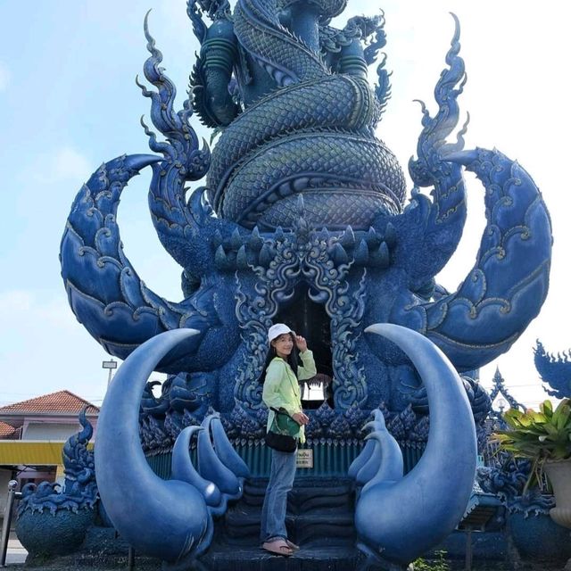 วัดร่องเสือเต้น |  Blue Temple 