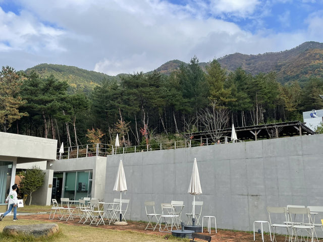 청도 마운틴 뷰가 환상적인 카페 아미꼬뜨 
