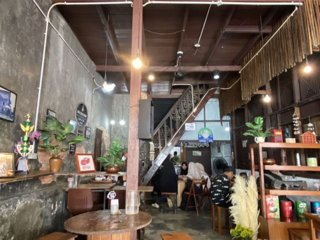 BKK cake and bakery สายบุรี
