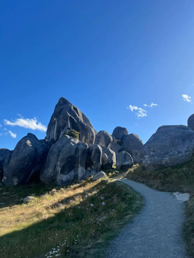 Castle Hill 🪨 ทุ่งหินที่อลังการวิวหลักล้านมาก