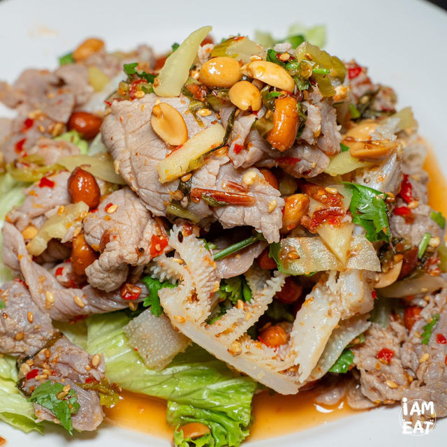อร่อยระดับตำนาน! ร้านขนมจีนไหหลำเจ๊วาเจ๊หย่ง 