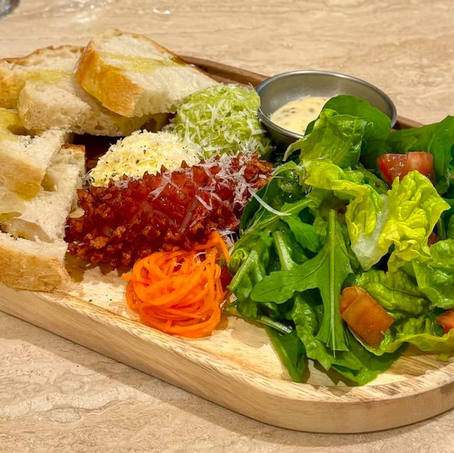 홍대 데이트 장소 브런치, 커피 맛집 추천 ☕️멜라 