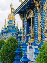 วัดสีน้ำเงิน เชียงราย จุดขอพร