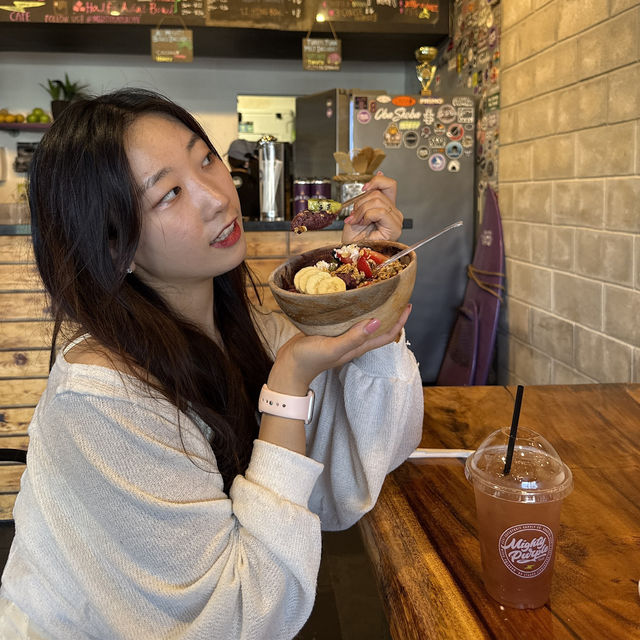 🍇 괌 여행 필수 코스, 건강과 맛을 모두 잡은 마이티 퍼플 카페 🌴