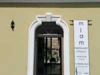 匈牙利童話小鎮 Szentendre 的美味歐陸餐館 Mjam