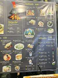 ตลาดนัดรถไฟศรีนครินทร์กินอะไรดี‼️