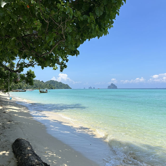 เที่ยวเกาะกระดาน 2 วัน ไปไหนดี