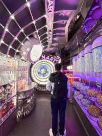 上海景點｜最大官方pop mart旗艦店✨