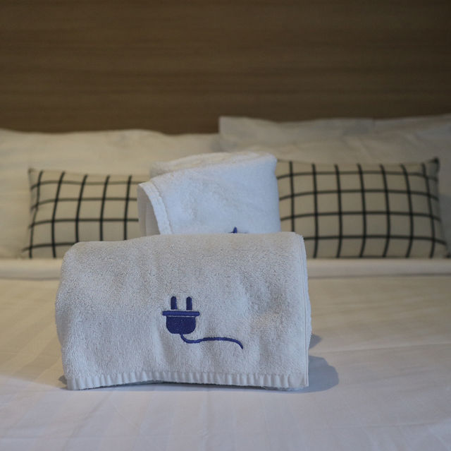 The Plug Hotel ⛅ ที่พักสบาย สไตล์มินิมอล 