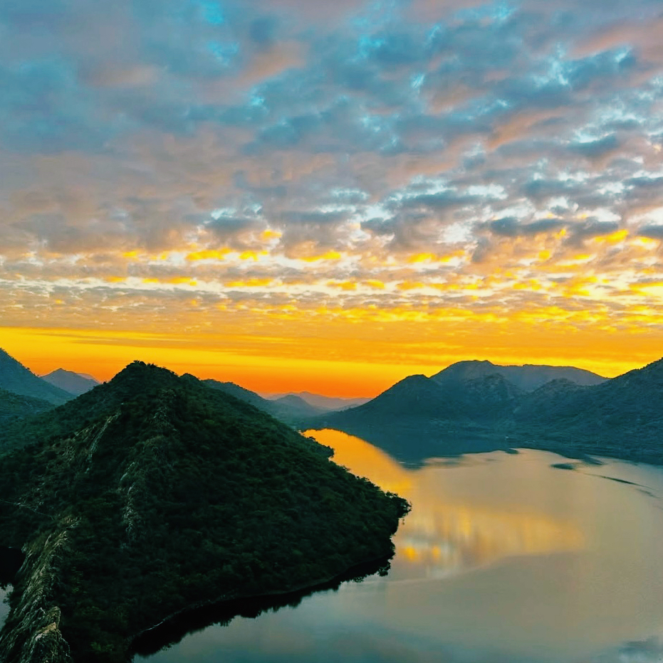 Tận hưởng hoàng hôn ở Udaipur 🌇 Vị trí đẹp nhất