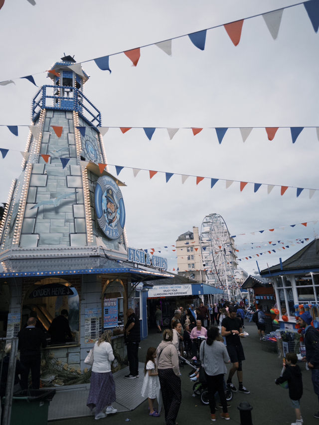 Springtime Stroll at Llandudno Pier: A Seaside Delight