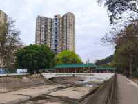 十分適合跑步或散步的遊樂場