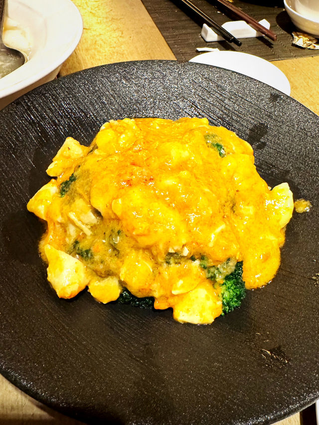 Hidden authentic HK restaurant @ basement 
