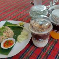 🌹🌻เอื้องหลวงจันท์ รีสอร์ท & คาเฟ่ดอกไม้🌸🌼