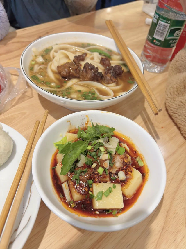 แนะนำร้านมื้อเช้าในย่าน Chunxi Road ที่เฉิงตู
