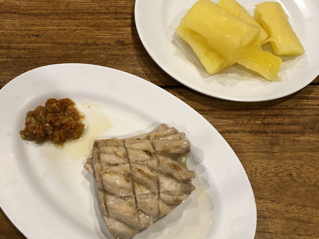 【マナド】有名なマグロ料理レストラン「Tuna House」