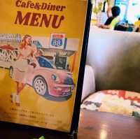 一度見たら忘れない映え外観！🗽🍔🍟🇺🇸