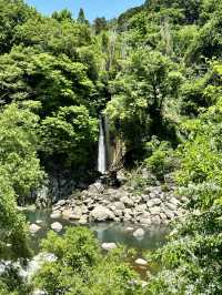 【岐阜】エメラルドグリーンの水面、山々、空の青さが素晴らしい