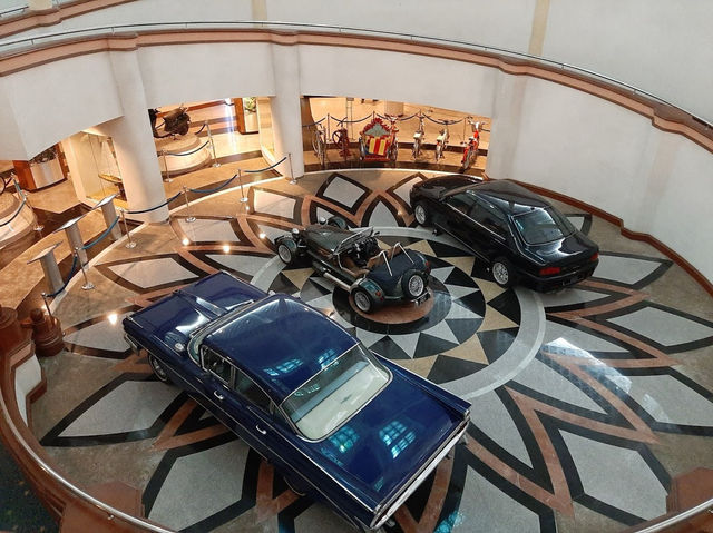 "Galeria Perdana: Where History & Treasures Collide in Langkawi!