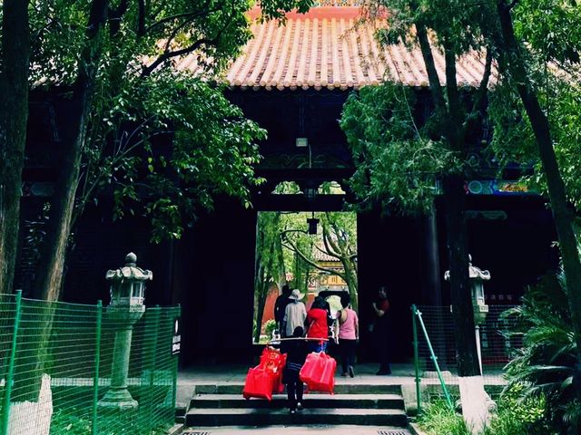 中國湖南衡陽寺廟景點：南嶽大廟，適合打卡拍照📸