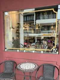 Art Meets Comfort Food at Pinwheel Café