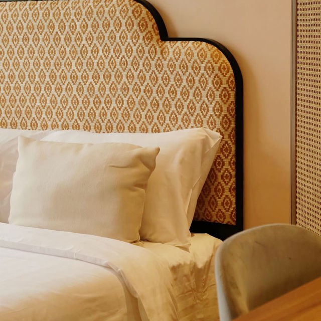 Modern Comfort at AMI Suites Hotel