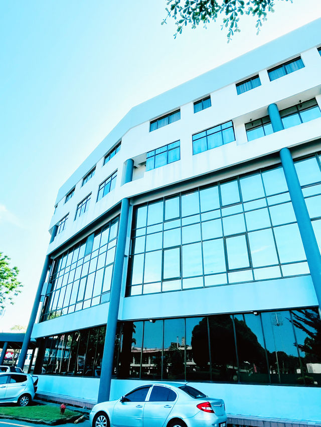 Kingwood Hotel Kuching: Comfortable Blend of Leisure and Business
