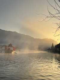 ล่องเรือบ้านรักไทย ก่อนตายไปลองสักครั้ง 